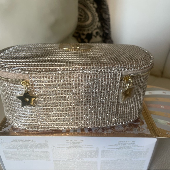 New Dior Gold Metallic Woven Cosmetic Case - Picture 3 of 8